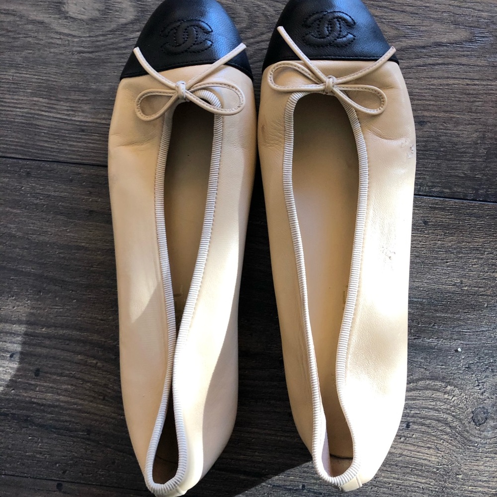 Chanel ballerinas